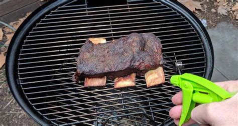 what to spray brisket with while smoking - the role of marinades in BBQ